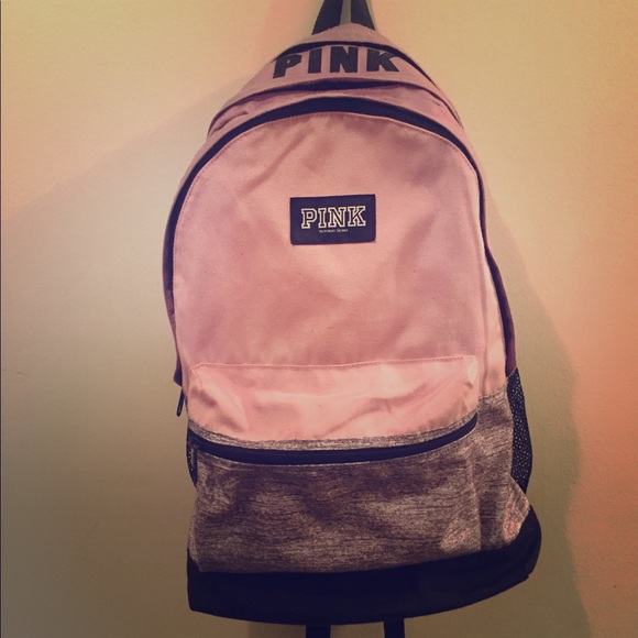 PINK Victoria's Secret Handbags - PINK VS BACKPACK💕💕